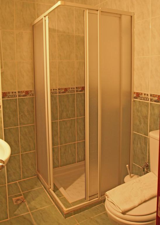 Cekmen Hotel Kemer Ruang foto
